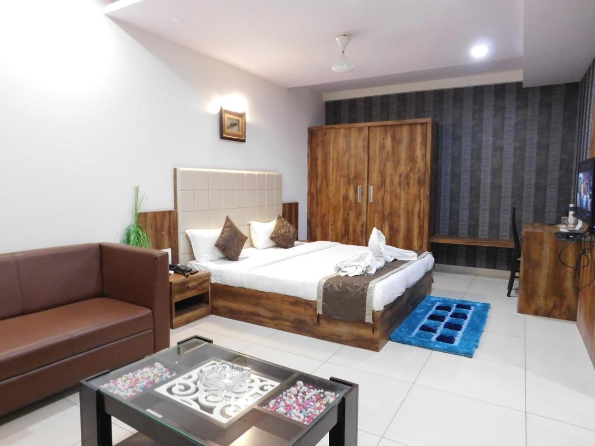 Mundra Hotel Shiva Club And Resort מראה חיצוני תמונה