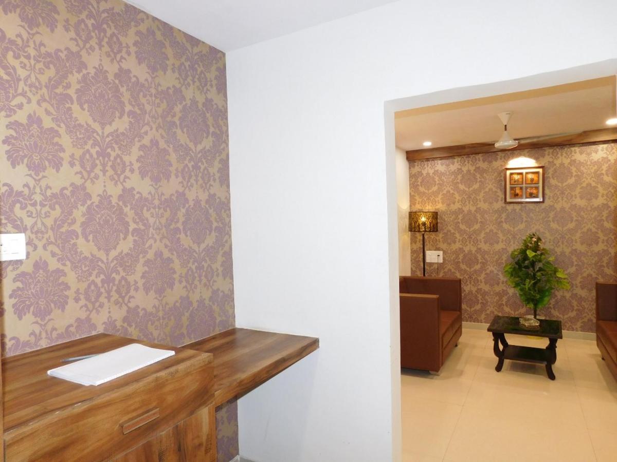 Mundra Hotel Shiva Club And Resort מראה חיצוני תמונה