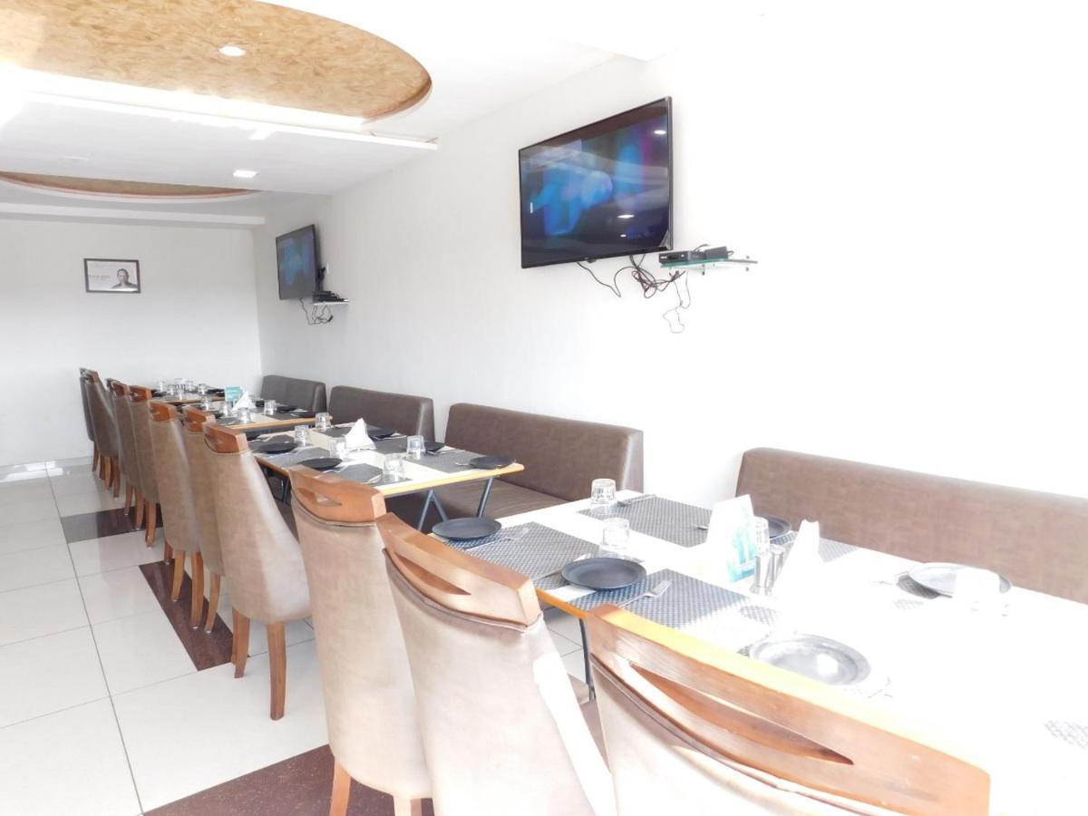 Mundra Hotel Shiva Club And Resort מראה חיצוני תמונה