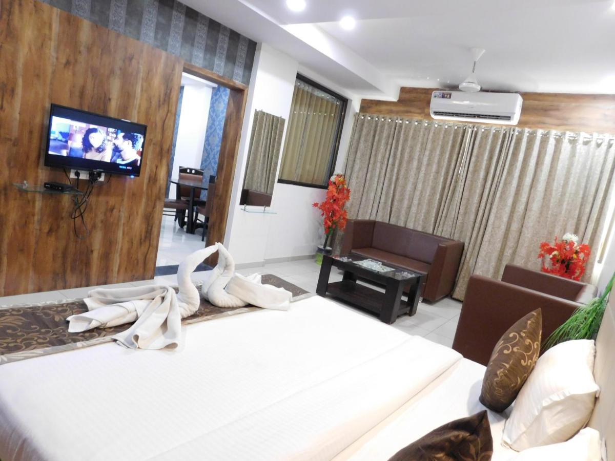 Mundra Hotel Shiva Club And Resort מראה חיצוני תמונה